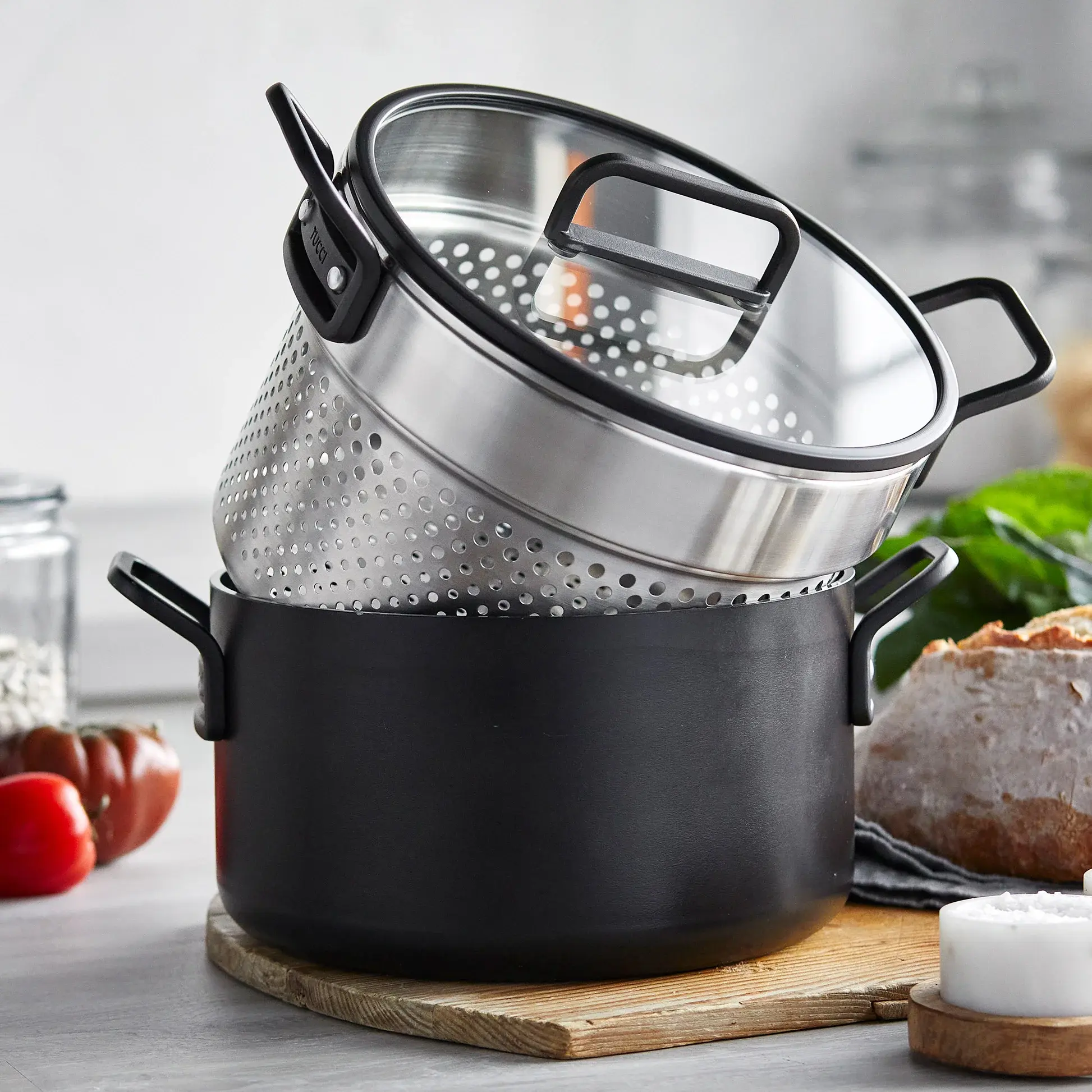 Sada nádobí s nepřilnavým keramickým povrchem, Stanley Tucci, 11 ks, černá