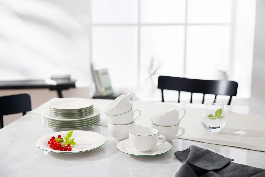 Green_Lines_dotextu_3