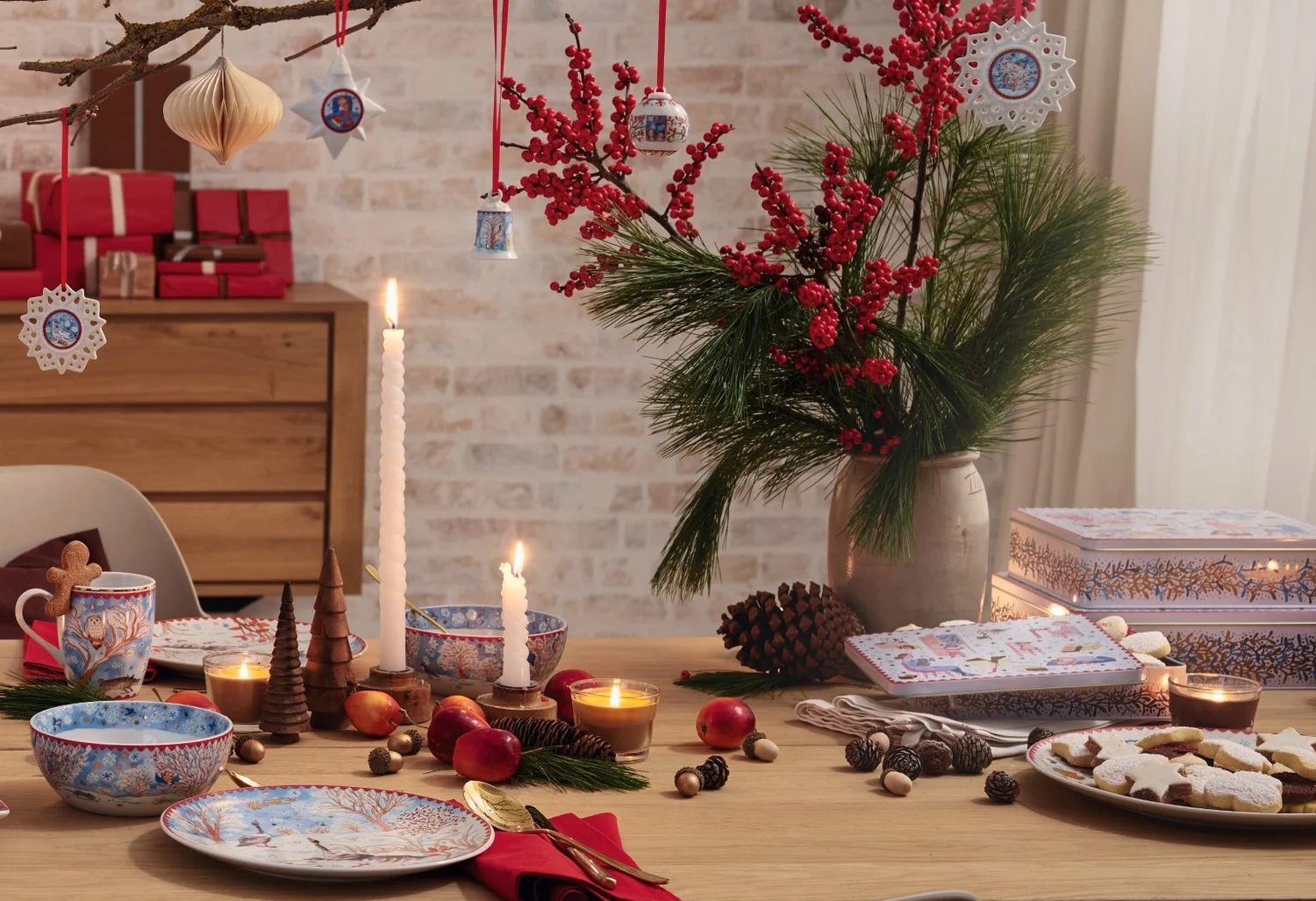 Vánoční kolekce porcelánu Rosenthal 2022 s názvem Štědrý večer