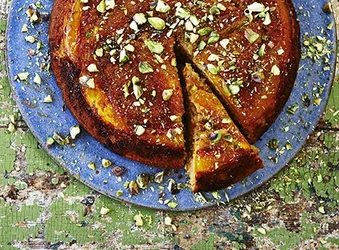 Obrácený koláč z manga a limetky podle Jamieho Olivera