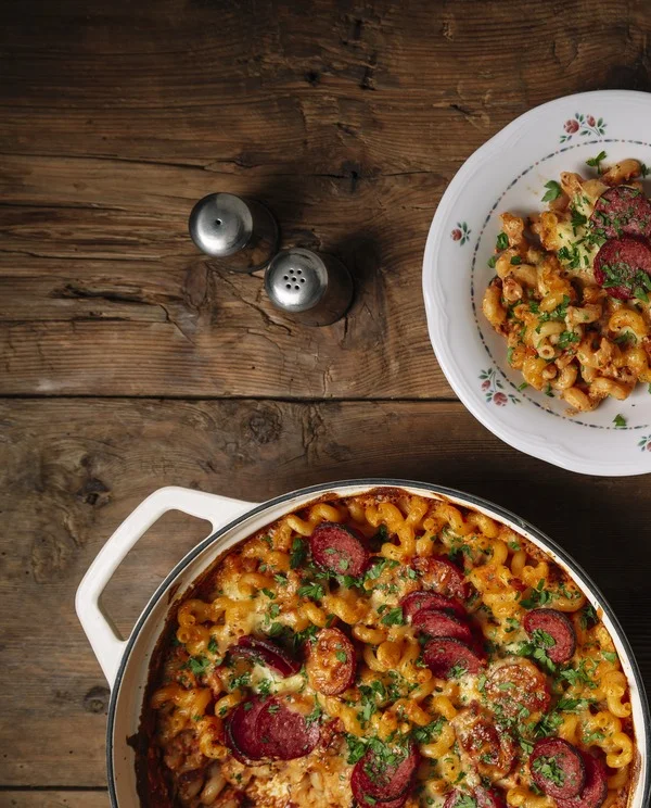 Těstoviny z jednoho hrnce s paprikou, cuketou a chorizem