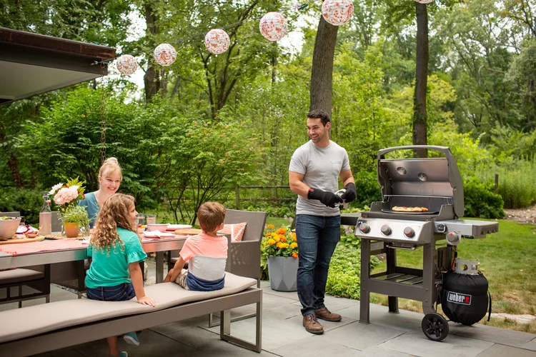 Weber plynový gril řady Spirit II