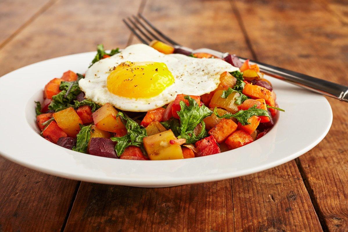 Zapekaná farebná zelenina s volským okom