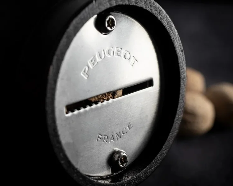 mletý muškátový oříšek