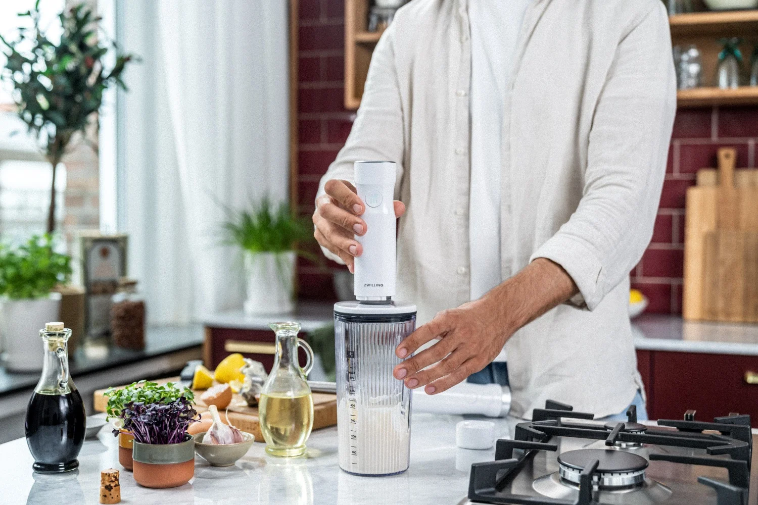 4ae050b0-9aad-40c7-a2fc-2b8cd76dfd00