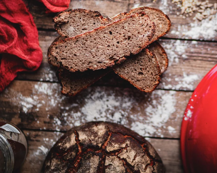 Žitný chléb se semínky