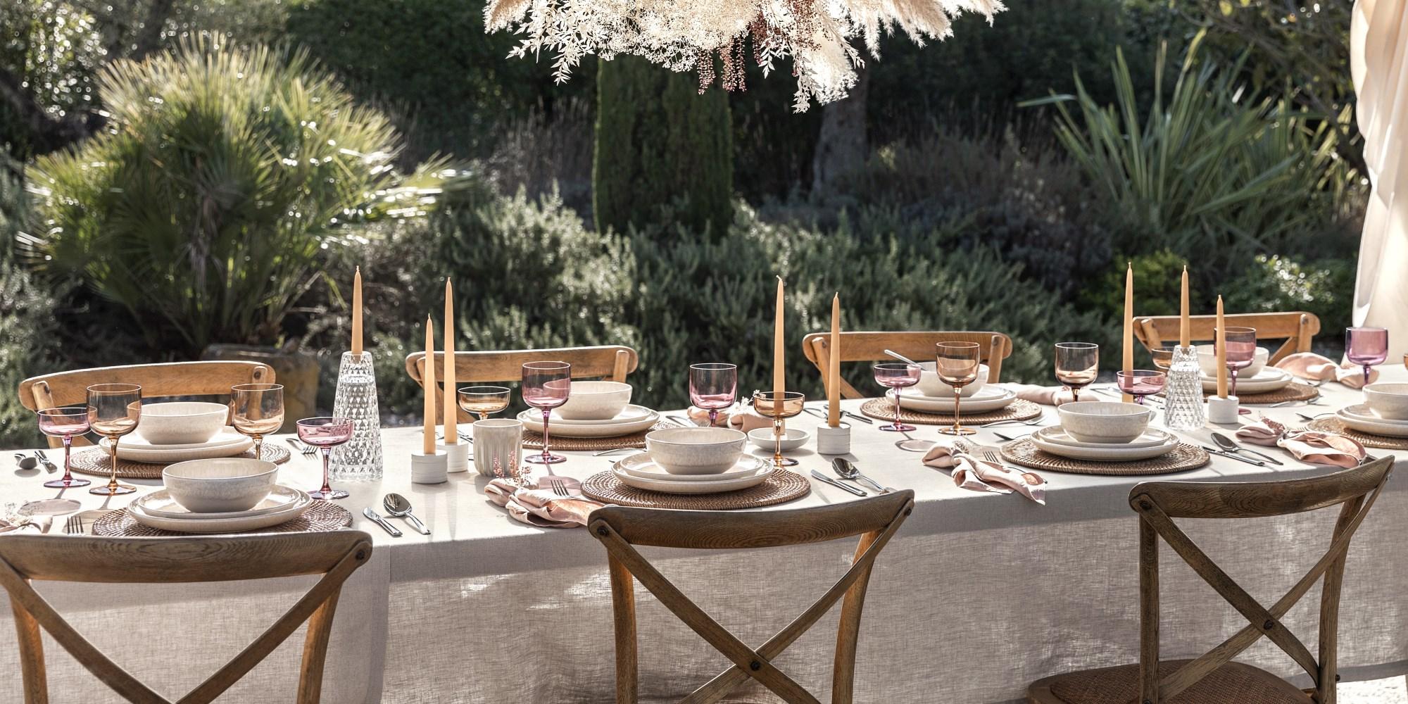 Na slavnostní událost, grilování nebo romantiku při svíčkách. Přinášíme vám čtyři typy stolování s porcelánem v hlavní roli!