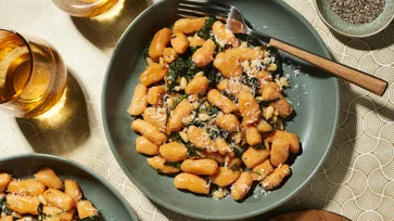 Tekvicové gnocchi s rukolovým pestom a kozím syrom