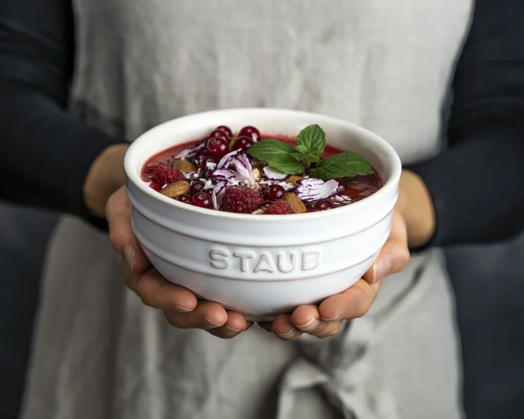 Smoothie bowl – barevná snídaně plná vitamínů