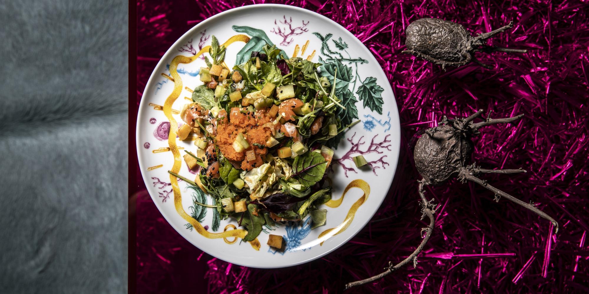 Poke bowl s marinovaným lososem podle Olgy Trčkové