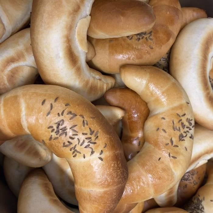 Domácí kynuté: Rohlíky, buchtičky, loupáky