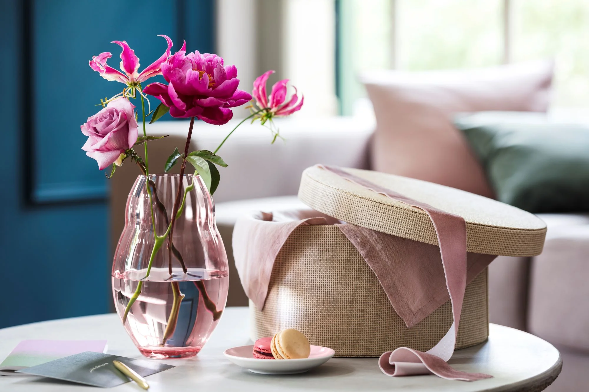 2fe7c9b5-abba-44df-a4f6-8f924a650ad0