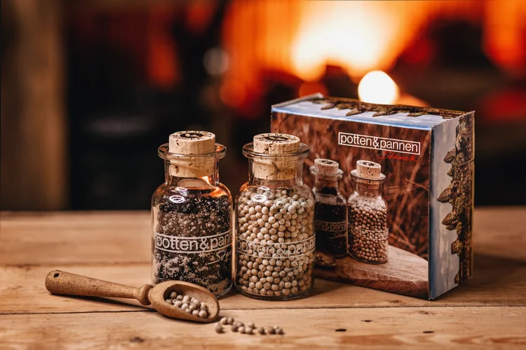 Pepř Kampotský černý & bílý ve skleněných dózách