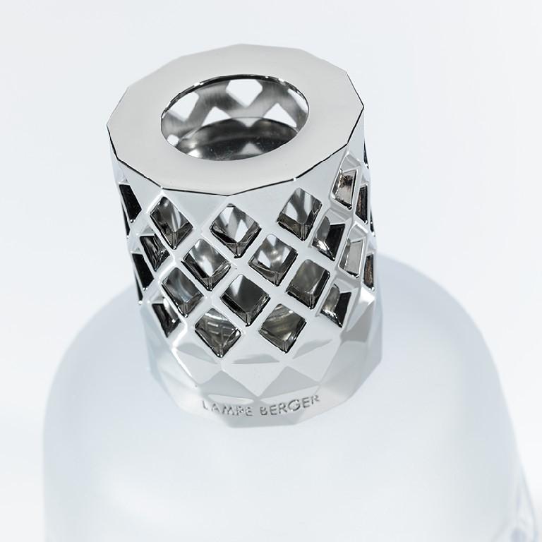 BERGER N Clarity lampa 380ml ojíněná bílá (EOL)