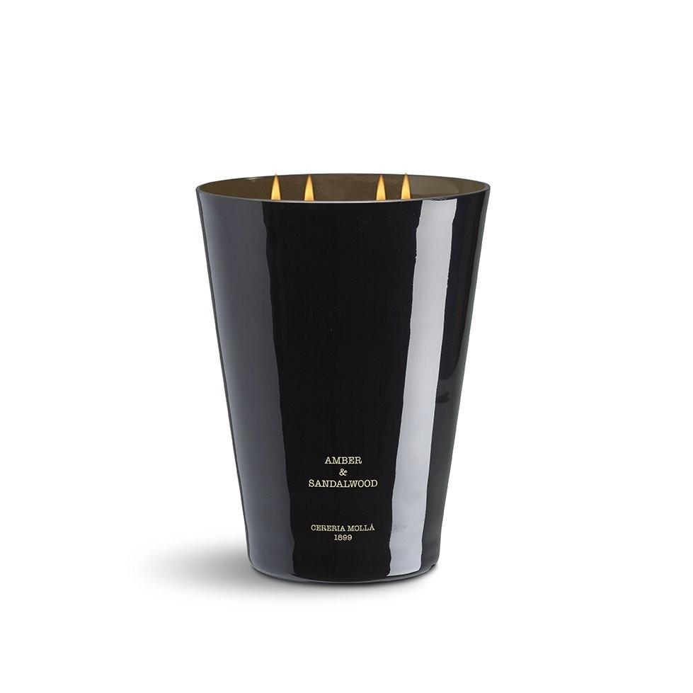 CERERIA MOLLA Vela XXL svíčka 4 knotová 3,5kg Amber & Sandalwood černá (EOL)