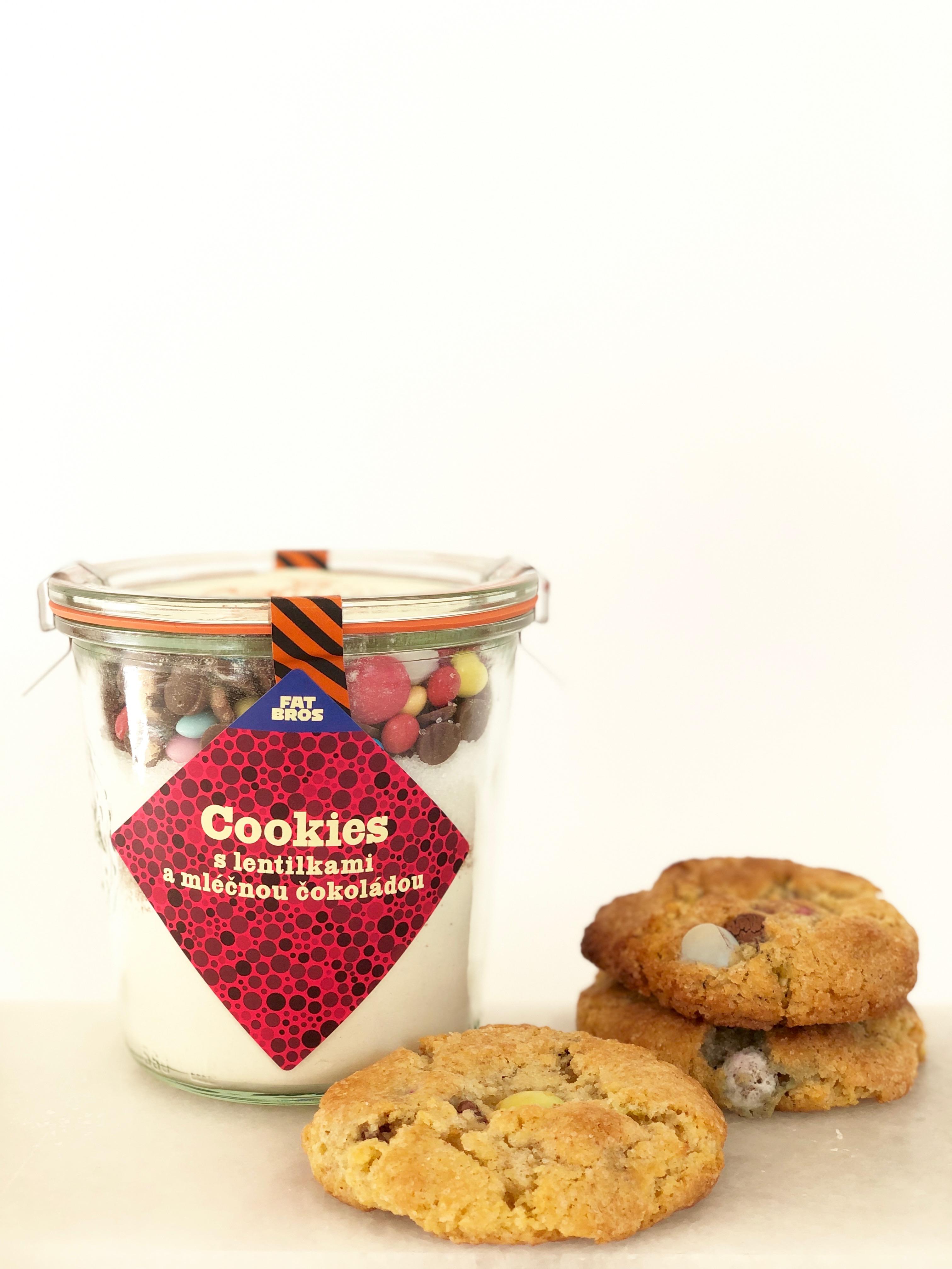 FTB Směsi na pečení - Cookies s lentilkami a mléčnou čokoládou 420g (EOL)