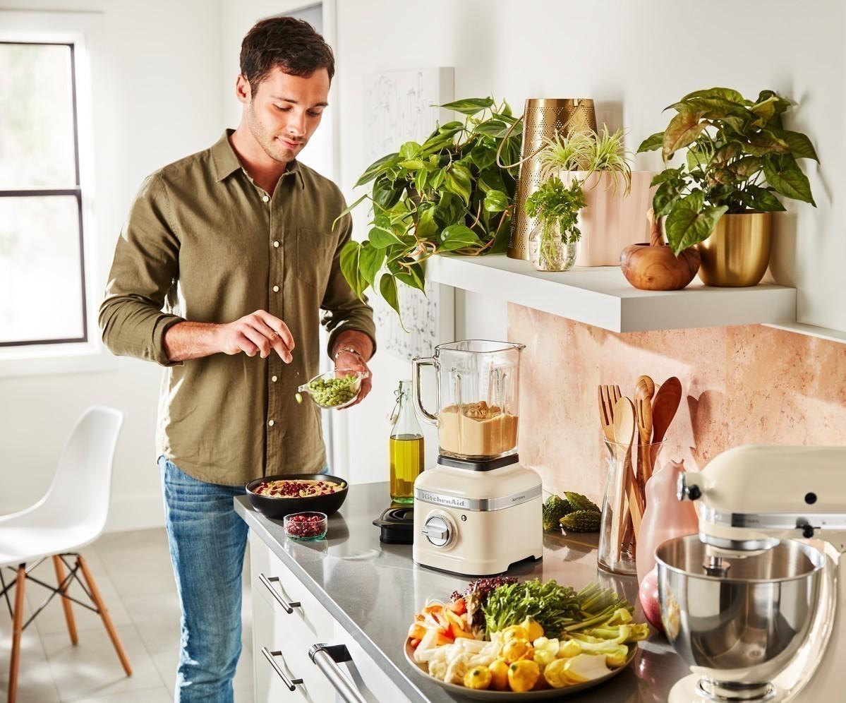 Mixér Artisan K400, ibišteková