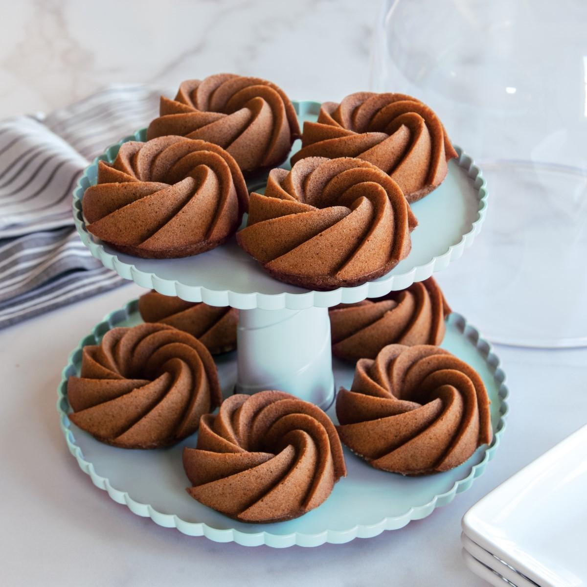 NW Etažér s poklopem tyrkysový (EOL)