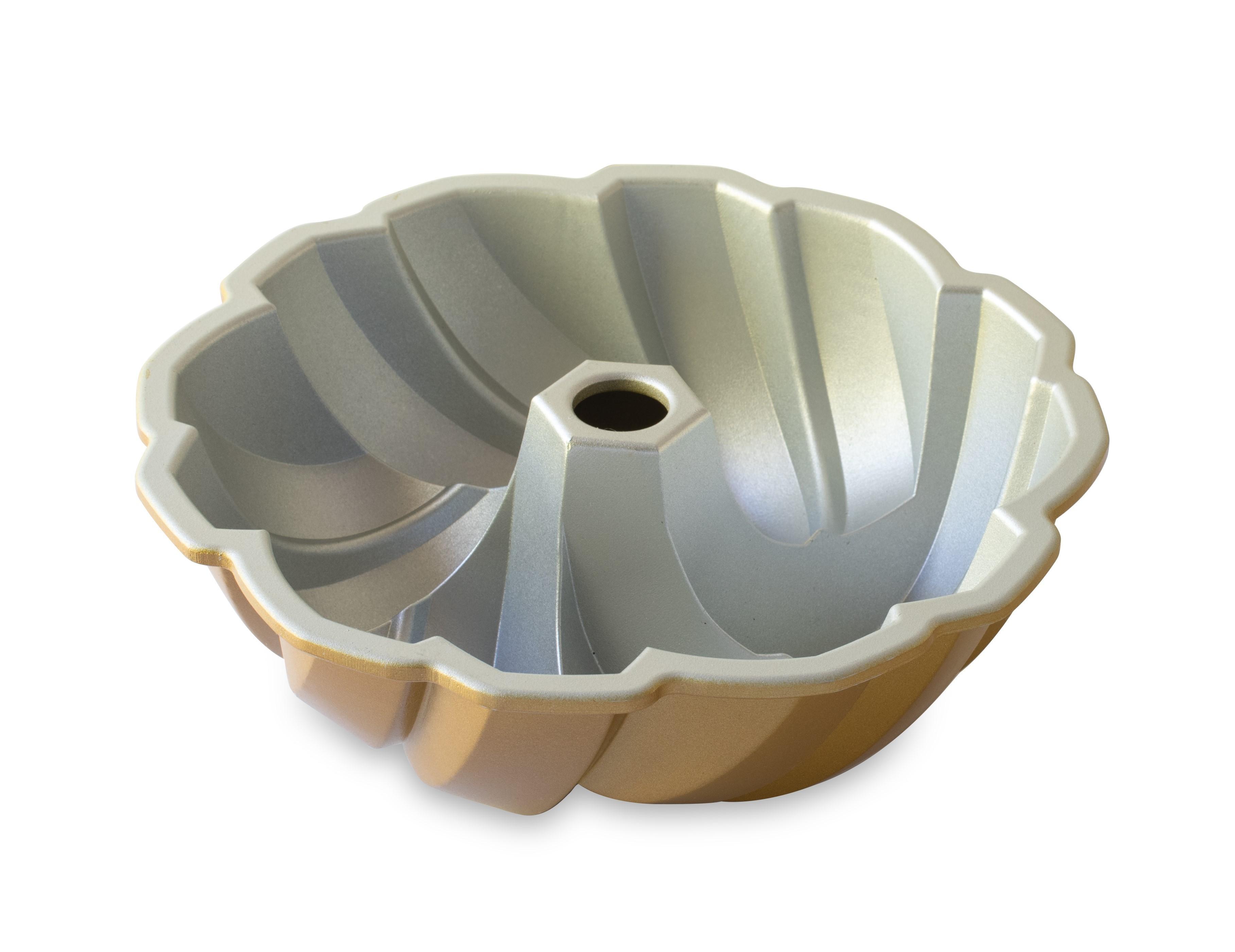 NW Forma na bábovku 75 let propletená 12 cup zlatá 