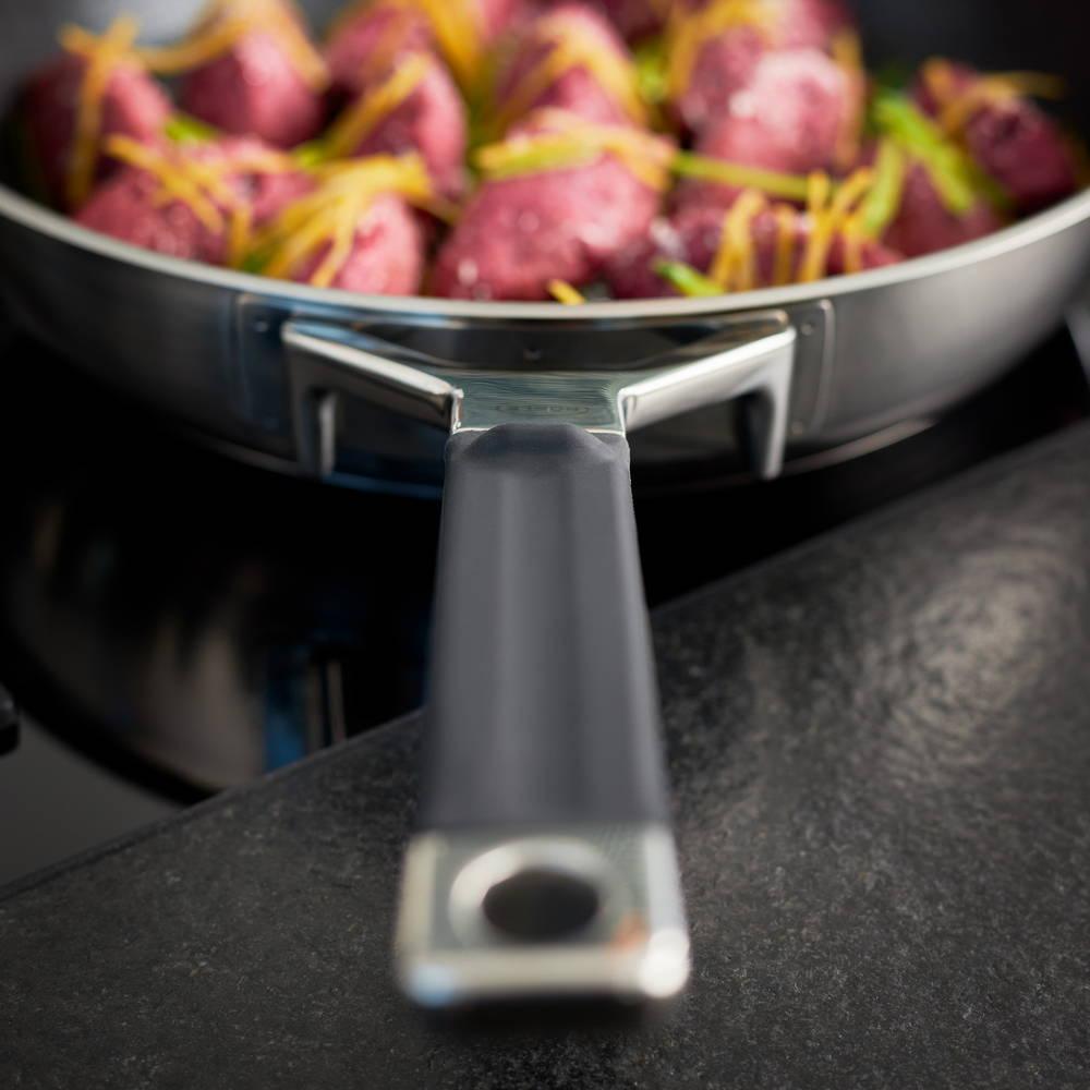 Rösle Silence PRO pánev  s nepřilnavým povrchem ProResist 24 cm