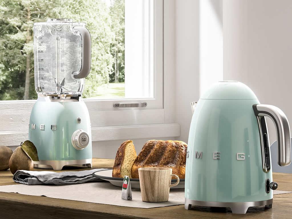 SMEG 50's Retro Style blender 1,5l plastová nádoba BLF01 (EOL)