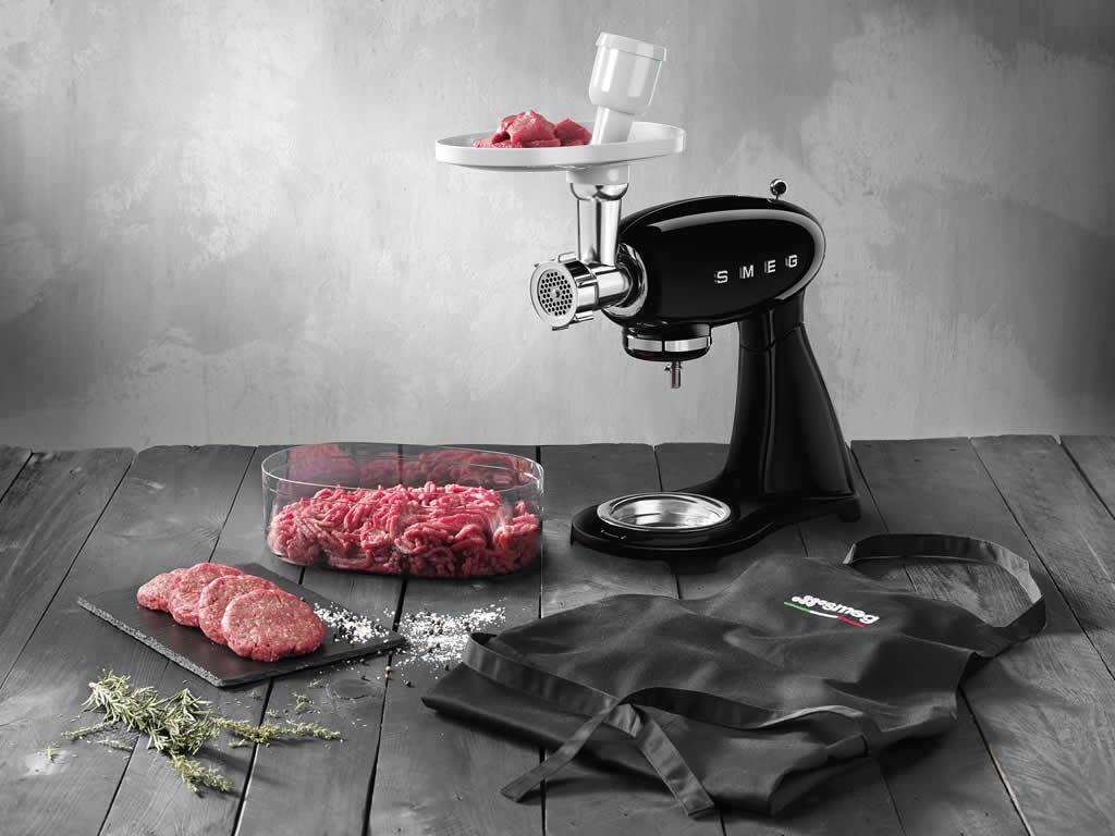 Kuchynský robot 50's Retro Style, SMF03, čierna