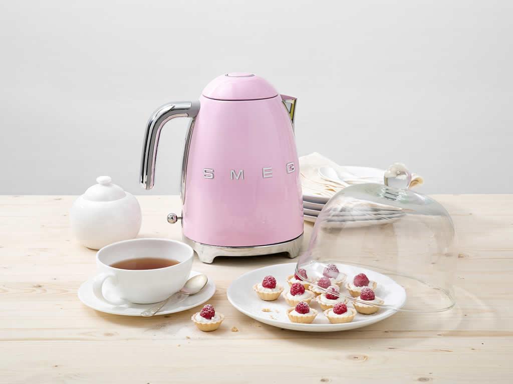 Rýchlovarná kanvice 50´s Retro Style, 1,7 l čierna