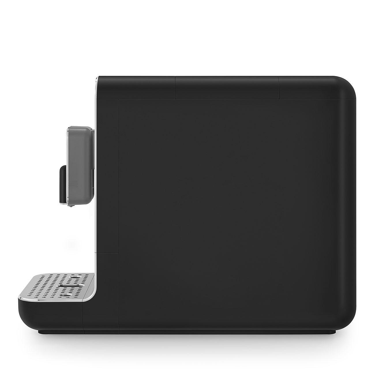 SMEG Automatický kávovar na espresso 19 barů / 1,4l černý (EOL)