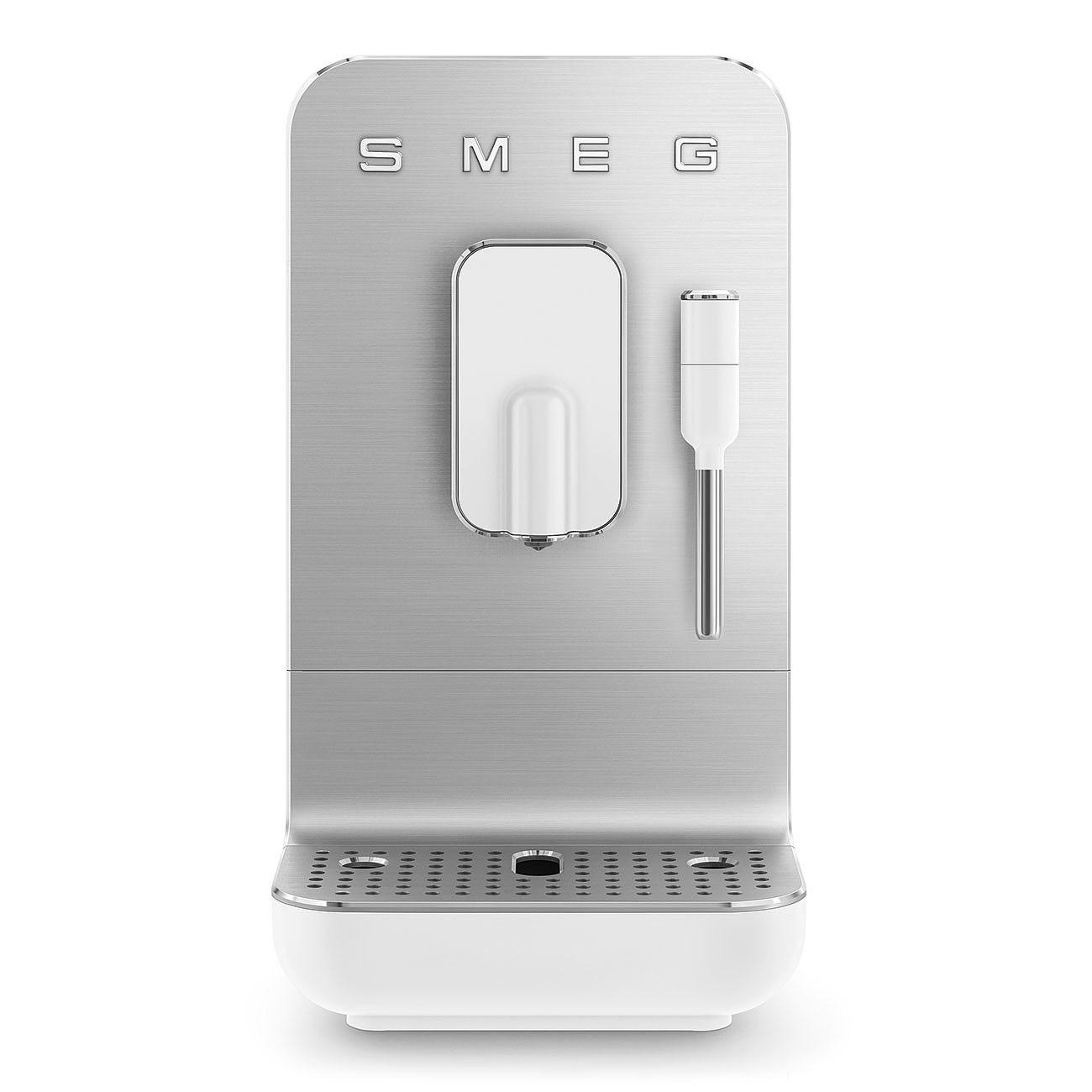 SMEG Automatický kávovar na espresso/cappuccino 19 barů / 1,4l bílý  (EOL)