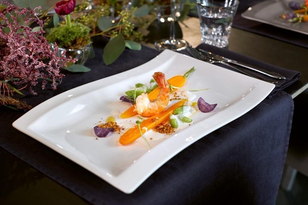 V&B NewWave Tác 37x25cm