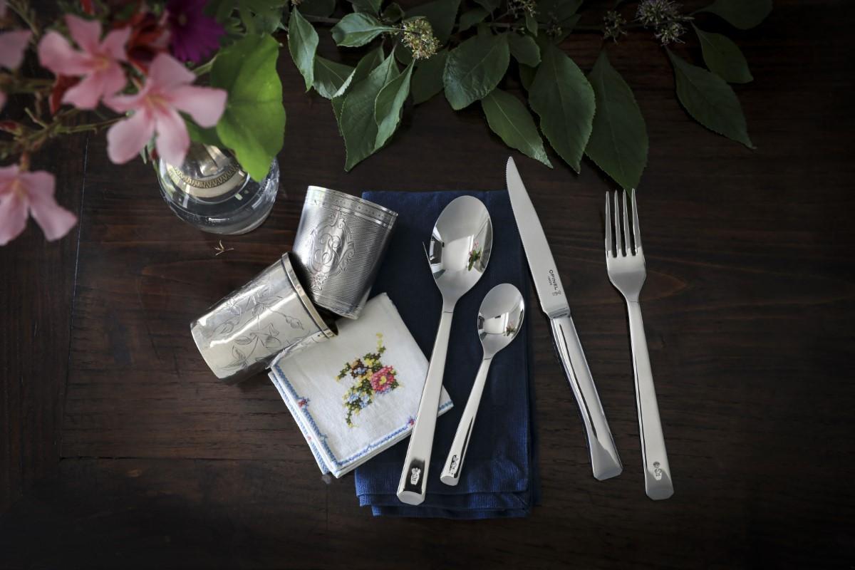 OPINEL Perpétue set 16ks (4x nůž, 4x lžíce, 4x vidlička, 4x lžička) nerez