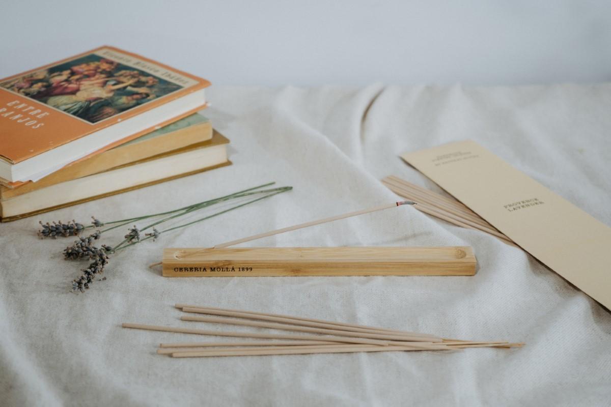 CERERIA MOLLA Boutique vonné tyčinky Tuberose & Jasmine 20ks krémové (EOL)