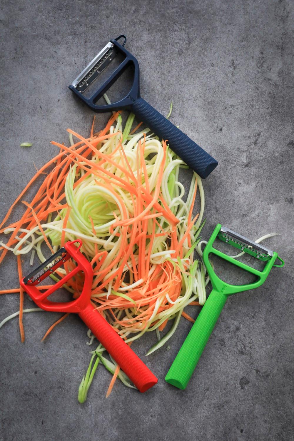 Plastová škrabka T-DUO zelená