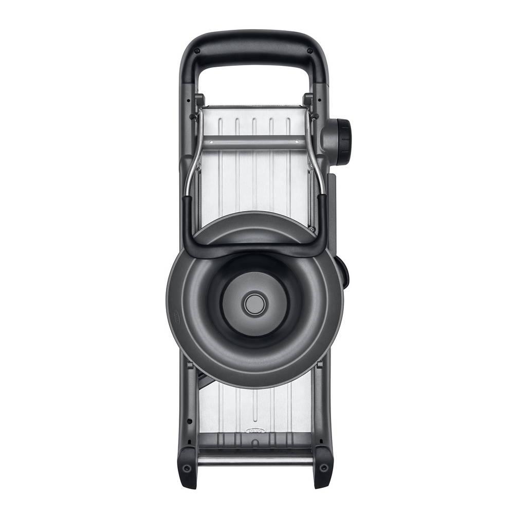 Krájač mandolína s 21 nastaveniami krájania Good Grips