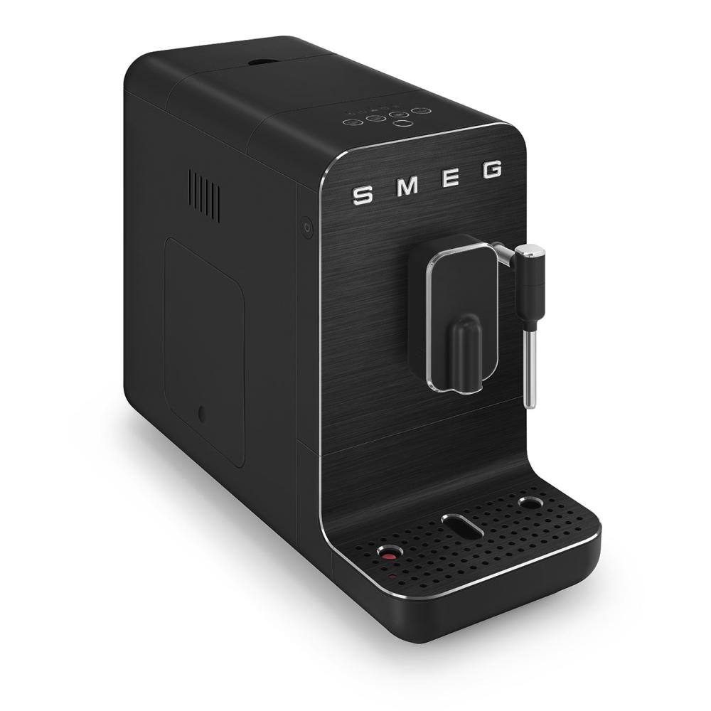 SMEG Automatický kávovar na cappucino 19 barů / 1,4l (EOL)