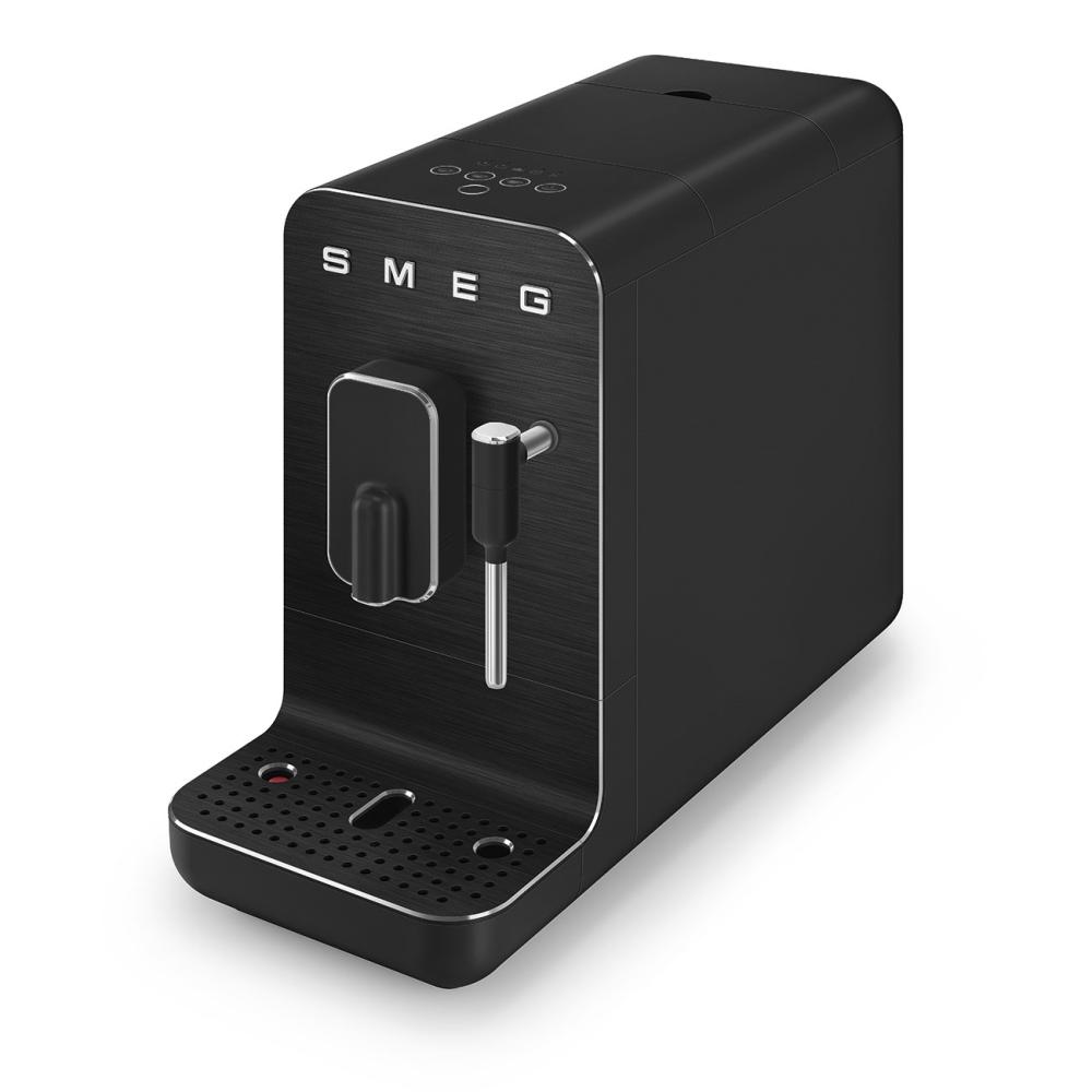 SMEG Automatický kávovar na cappucino 19 barů / 1,4l (EOL)