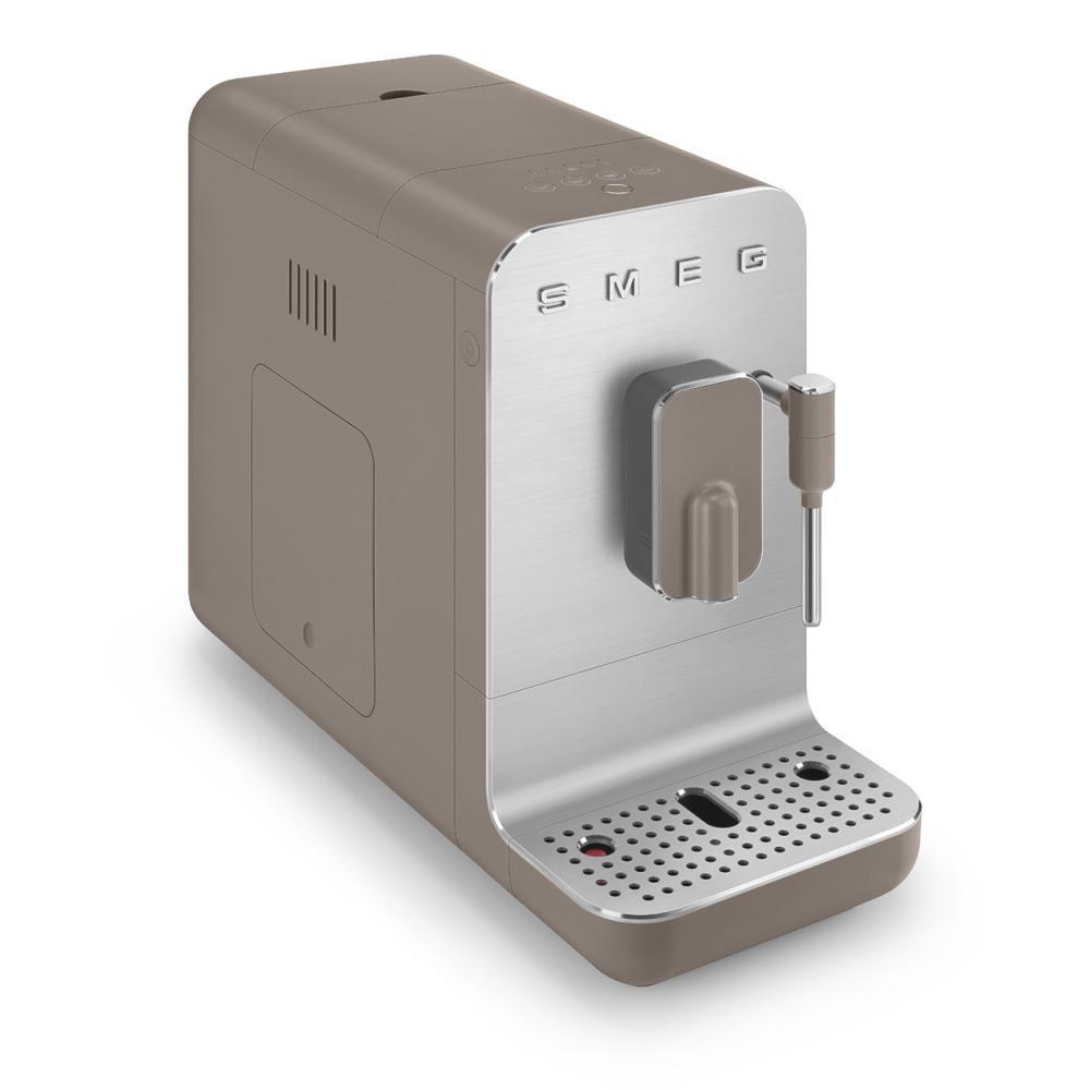 SMEG Automatický kávovar na cappucino 19 barů / 1,4l (EOL)