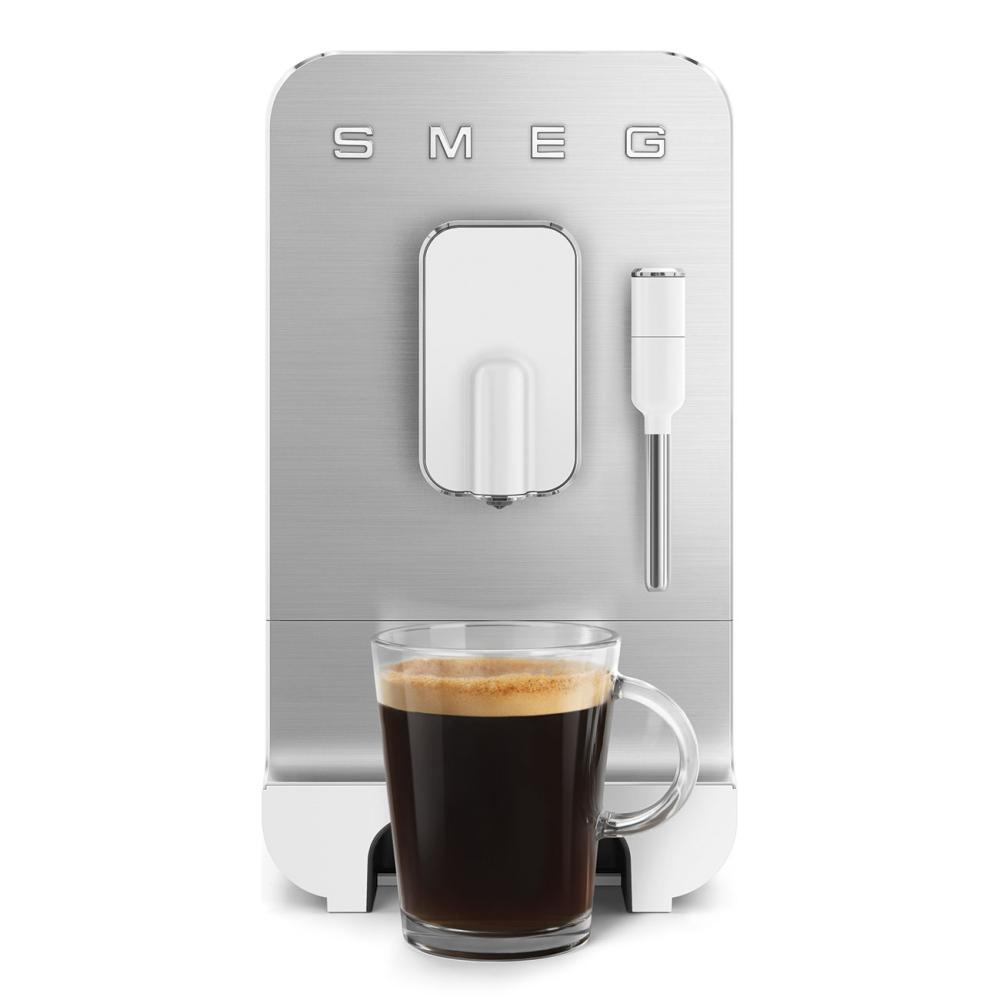 SMEG Automatický kávovar na cappucino 19 barů / 1,4l (EOL)