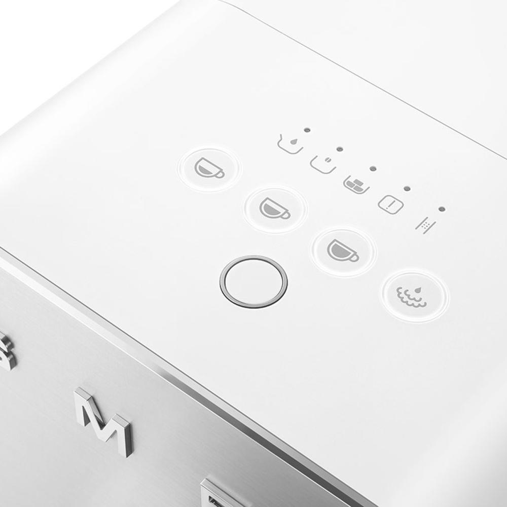 SMEG Automatický kávovar na cappucino 19 barů / 1,4l (EOL)