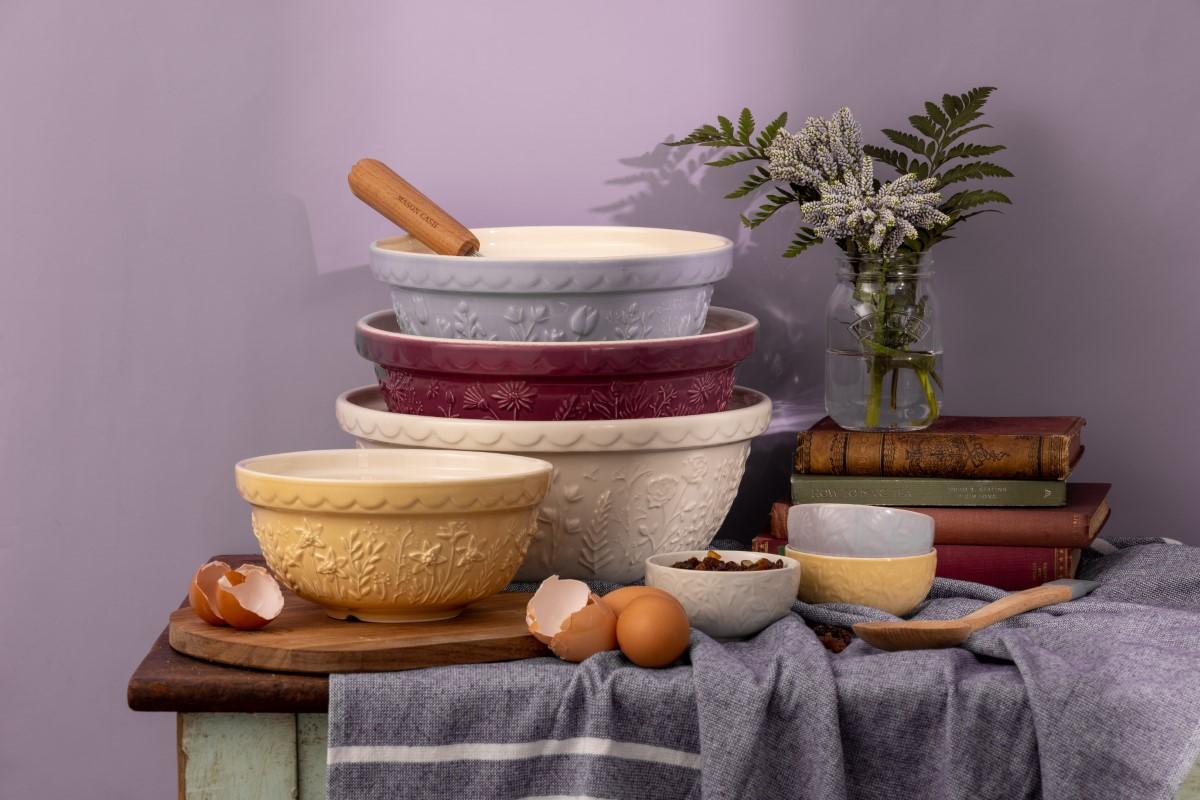 MASON CASH In The Meadow S18 Mísa Sedmikráska fialová 26 cm 2,7 l