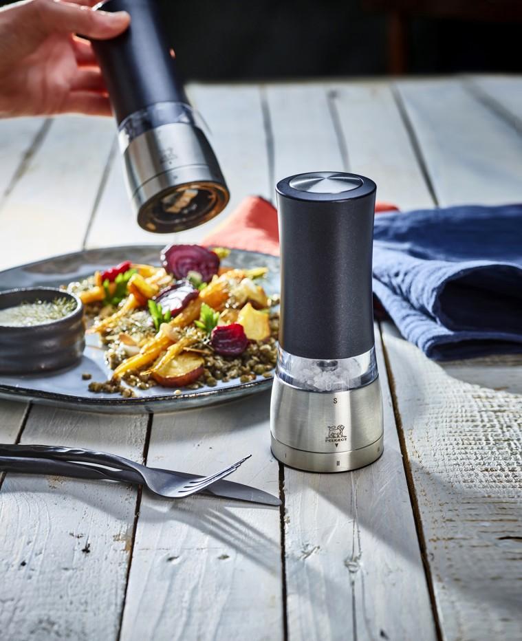 Sada elektrických mlynčekov na soľ a korenie s osvetlením Daman, 16 cm