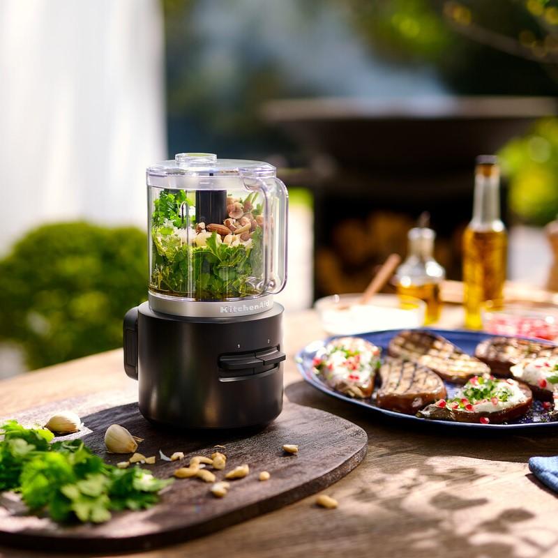 Bezdrôtový sekáčik GO s batériou, 5KFCCR531BM 1,18l, čierna mat