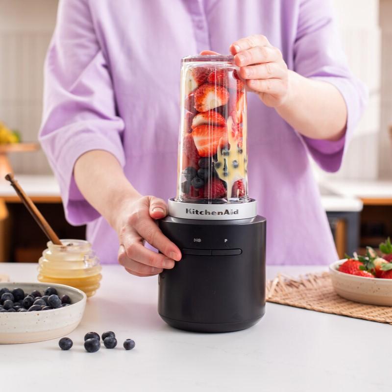 Bezdrôtový osobný blender GO (bez batérie), 5KSBR200BM, čierna mat