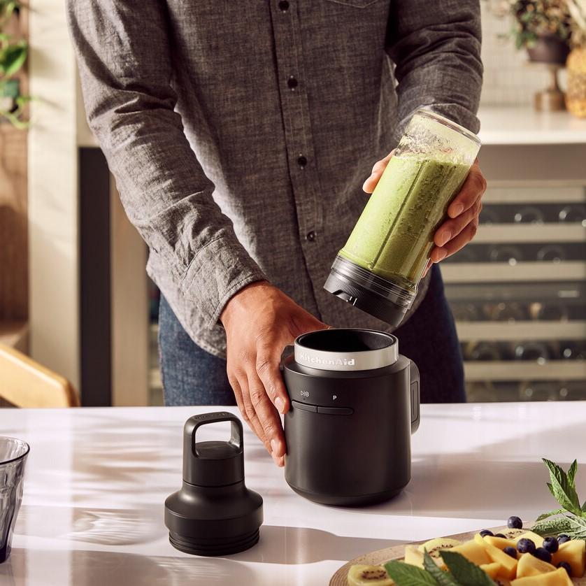 Bezdrôtový osobný blender GO s batériou, 5KSBR256BM, čierna mat