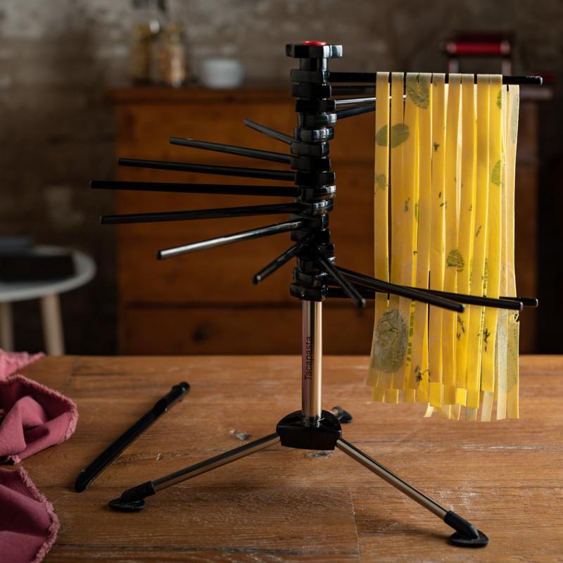 Skladací stojan na sušenie cestovín Tacapasta, čierna