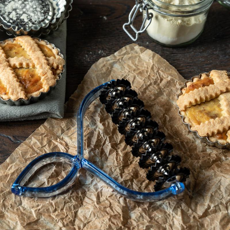 Multifunkčné viacradové radielko na cesto Pastabike, čierna