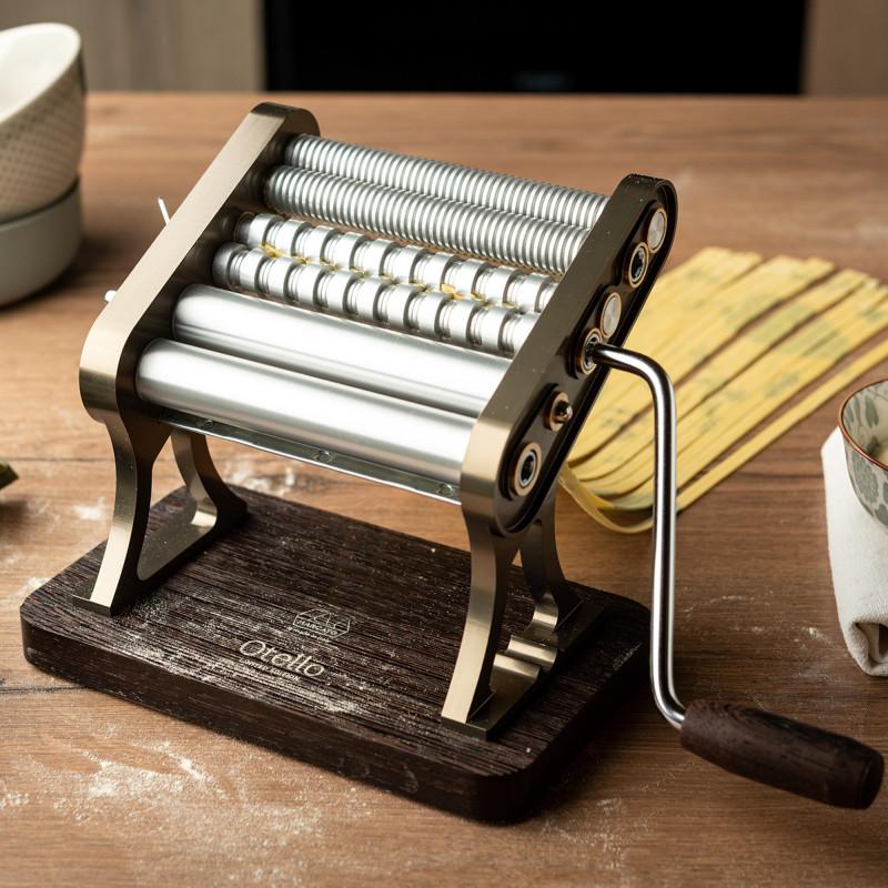 Strojček na cestoviny Otello Champagne Heritage