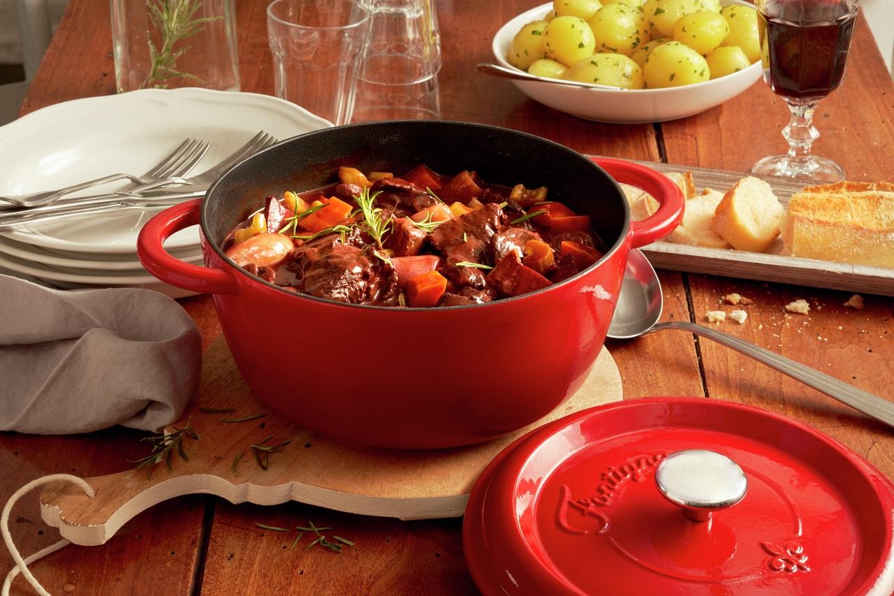 Fontignac liatinový hrniec s pokrievkou Cocotte, 24 cm / 3,8 l