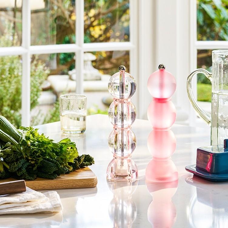 Akrylový mlynček na soľ alebo korenie Bobbin Frosty, 24 cm, ružový