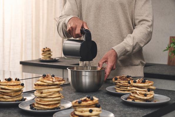 Bezdrôtový ručný šľahač Enfinigy XTEND, štartovacia súprava, čierny
